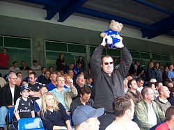 Woop Wooo at Chelsea FC with Jason Smith 2005